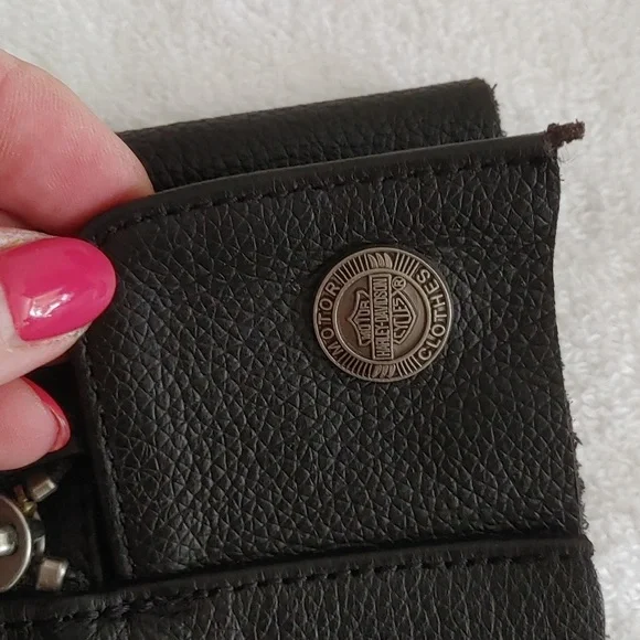 Harley-Davidson Black Leather Stock Riding Chaps - Picture 5 of 10